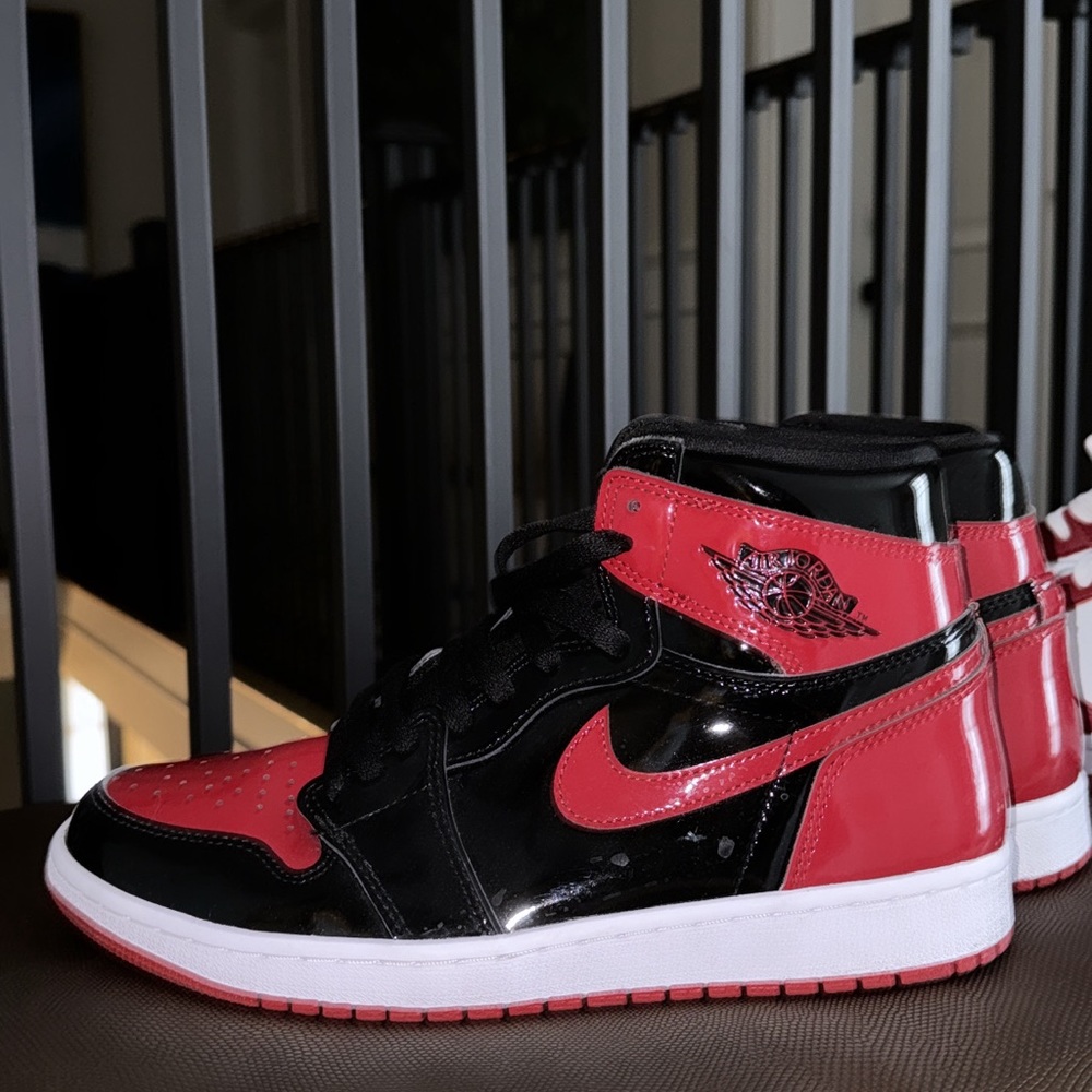 Jordan 1 retro High Patent OG BRED